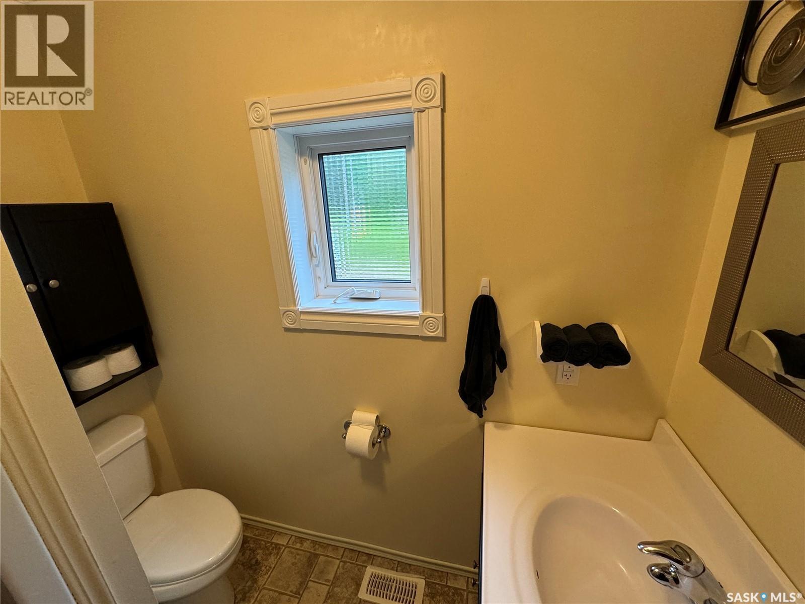 Hall Acreage Rm Of Clayton, Clayton Rm No. 333, SK - Indoor Photo Showing Bathroom
