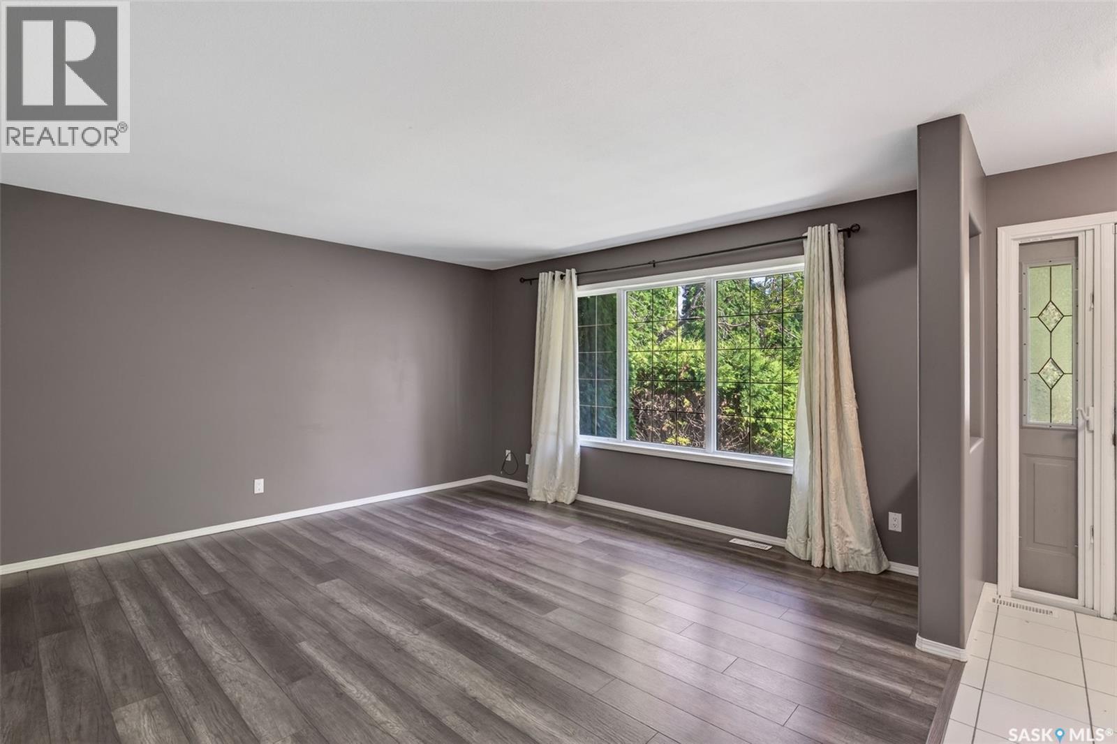 109 1St Avenue E, Vanscoy, SK - Indoor Photo Showing Other Room