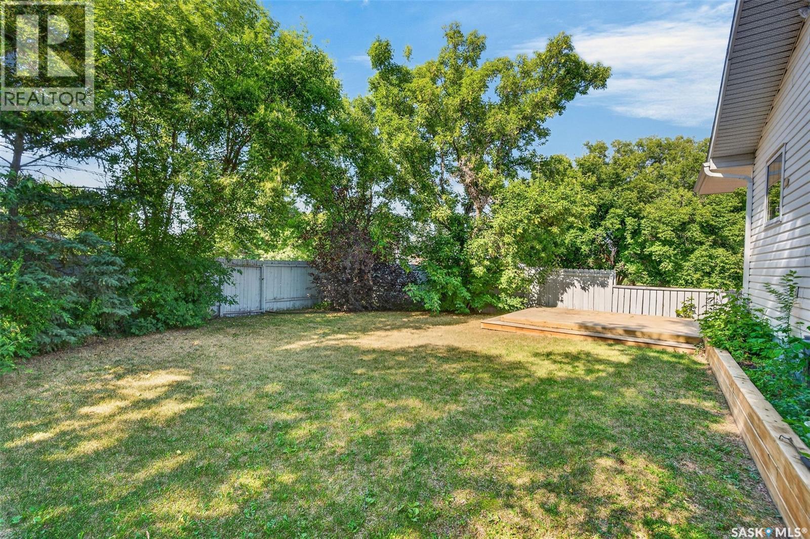109 1St Avenue E, Vanscoy, SK - Outdoor