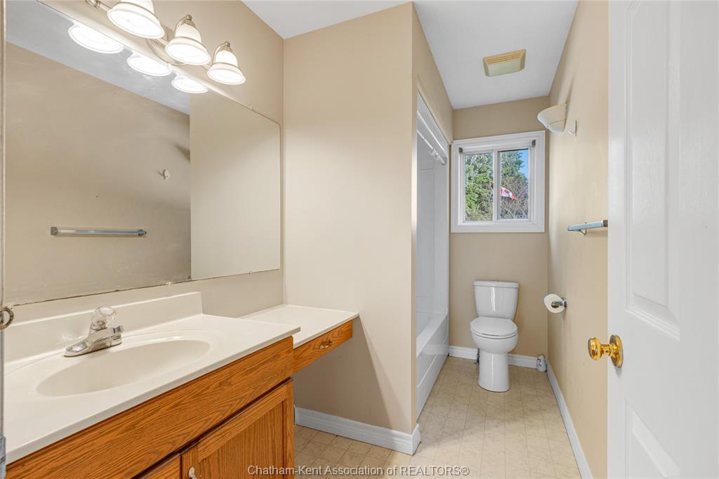 219 Greenfield Lane, Chatham, ON