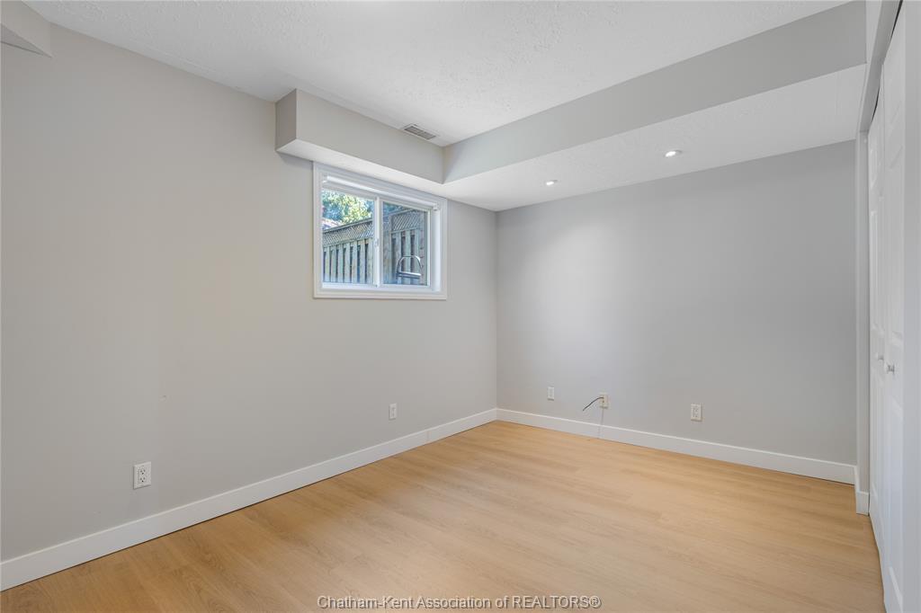 219 Greenfield Lane, Chatham, ON