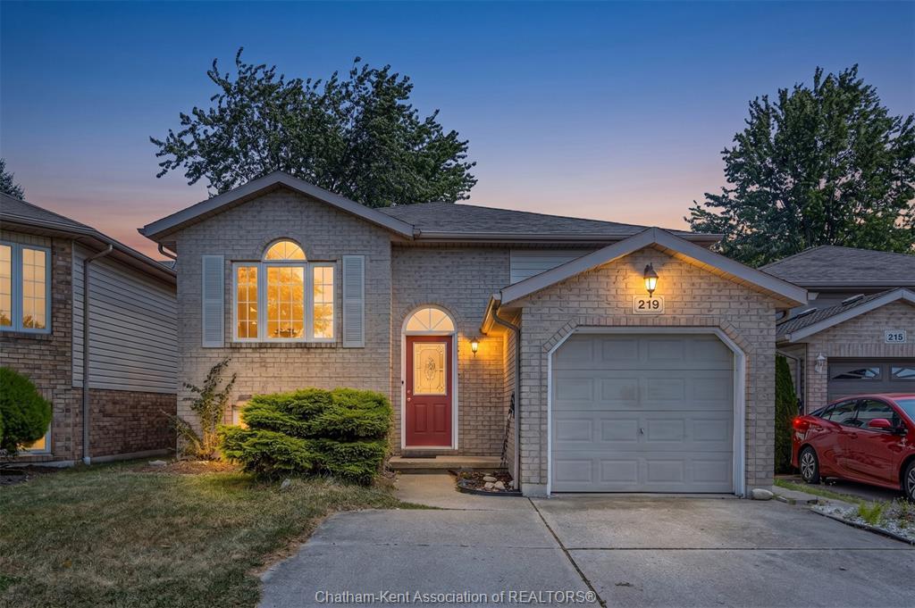 219 Greenfield Lane, Chatham, ON