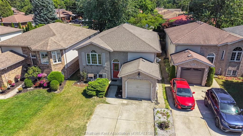 219 Greenfield Lane, Chatham, ON