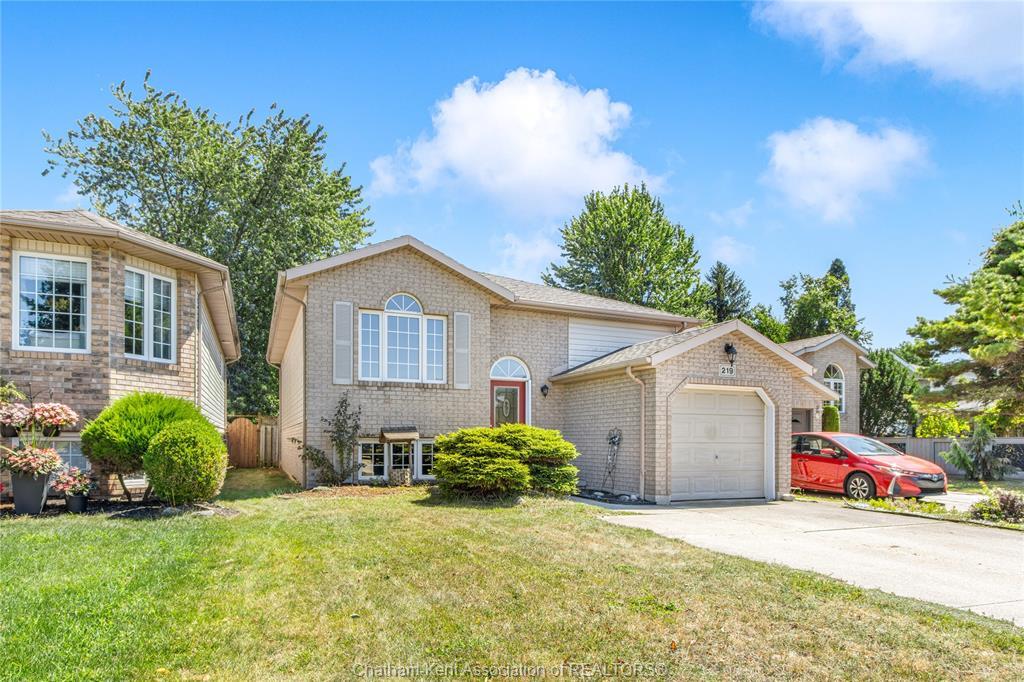 219 Greenfield Lane, Chatham, ON