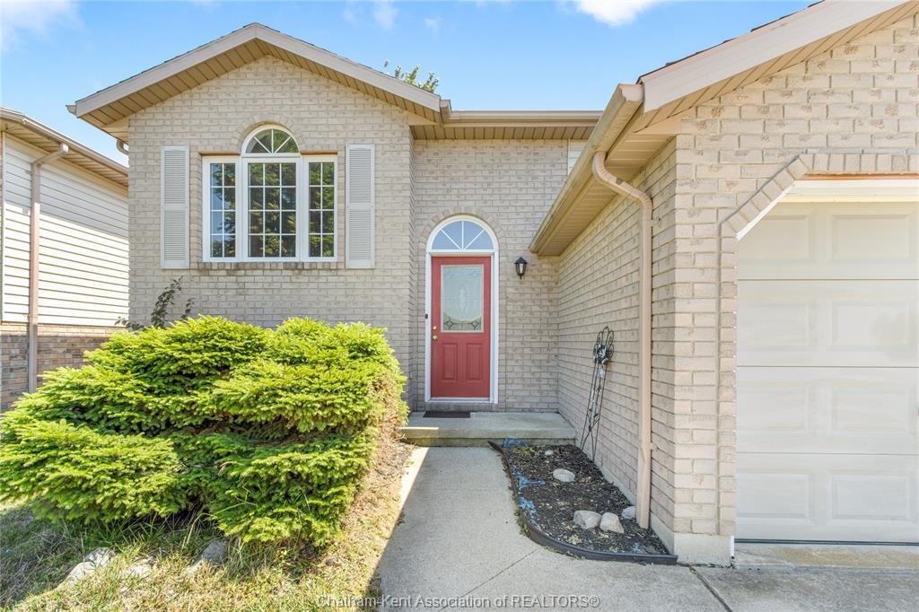 219 Greenfield Lane, Chatham, ON