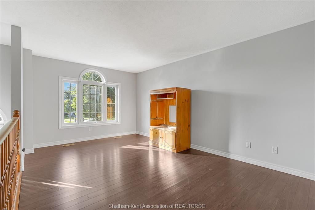 219 Greenfield Lane, Chatham, ON