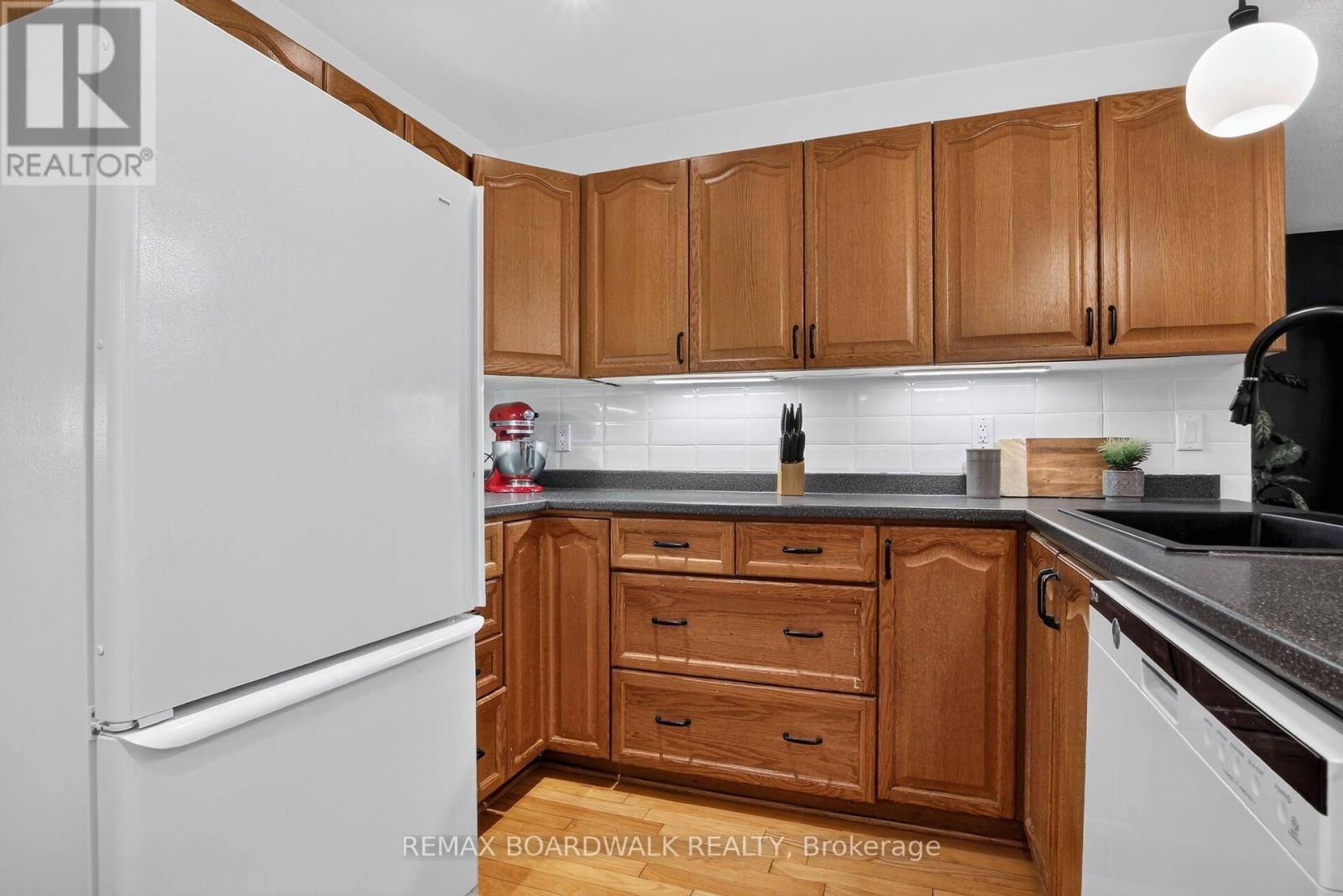 182 Dewar Side Road, Beckwith, ON - Indoor Photo Showing Kitchen