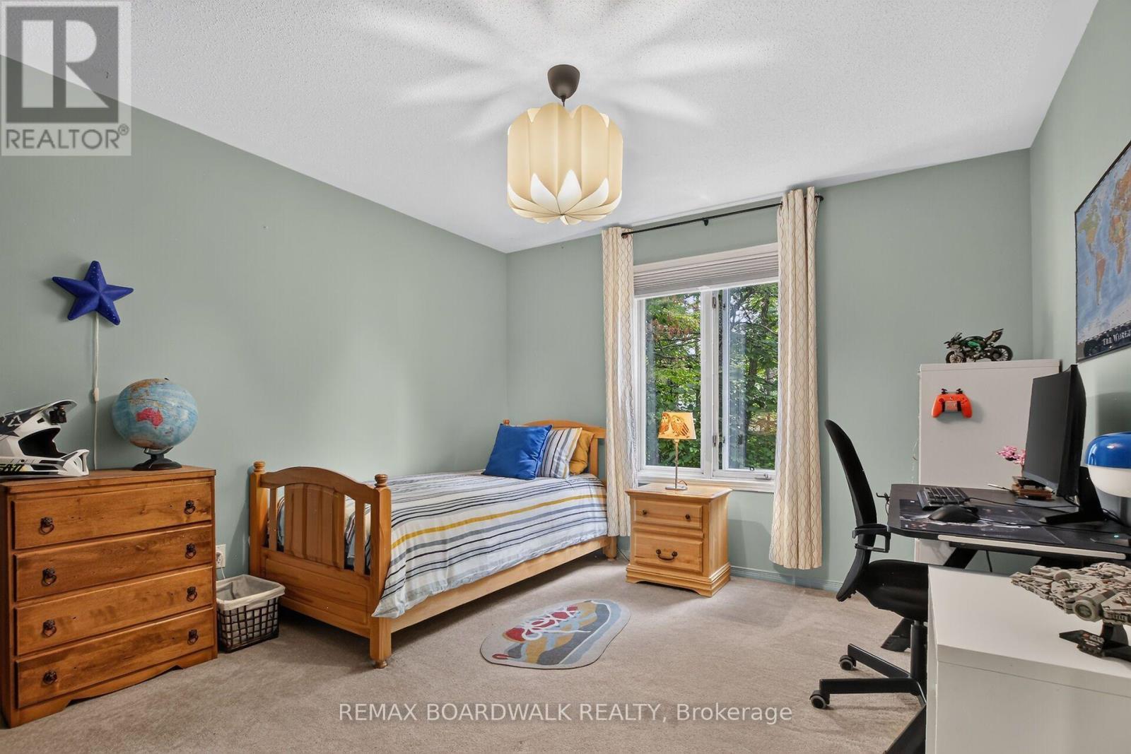 182 Dewar Side Road, Beckwith, ON - Indoor Photo Showing Bedroom