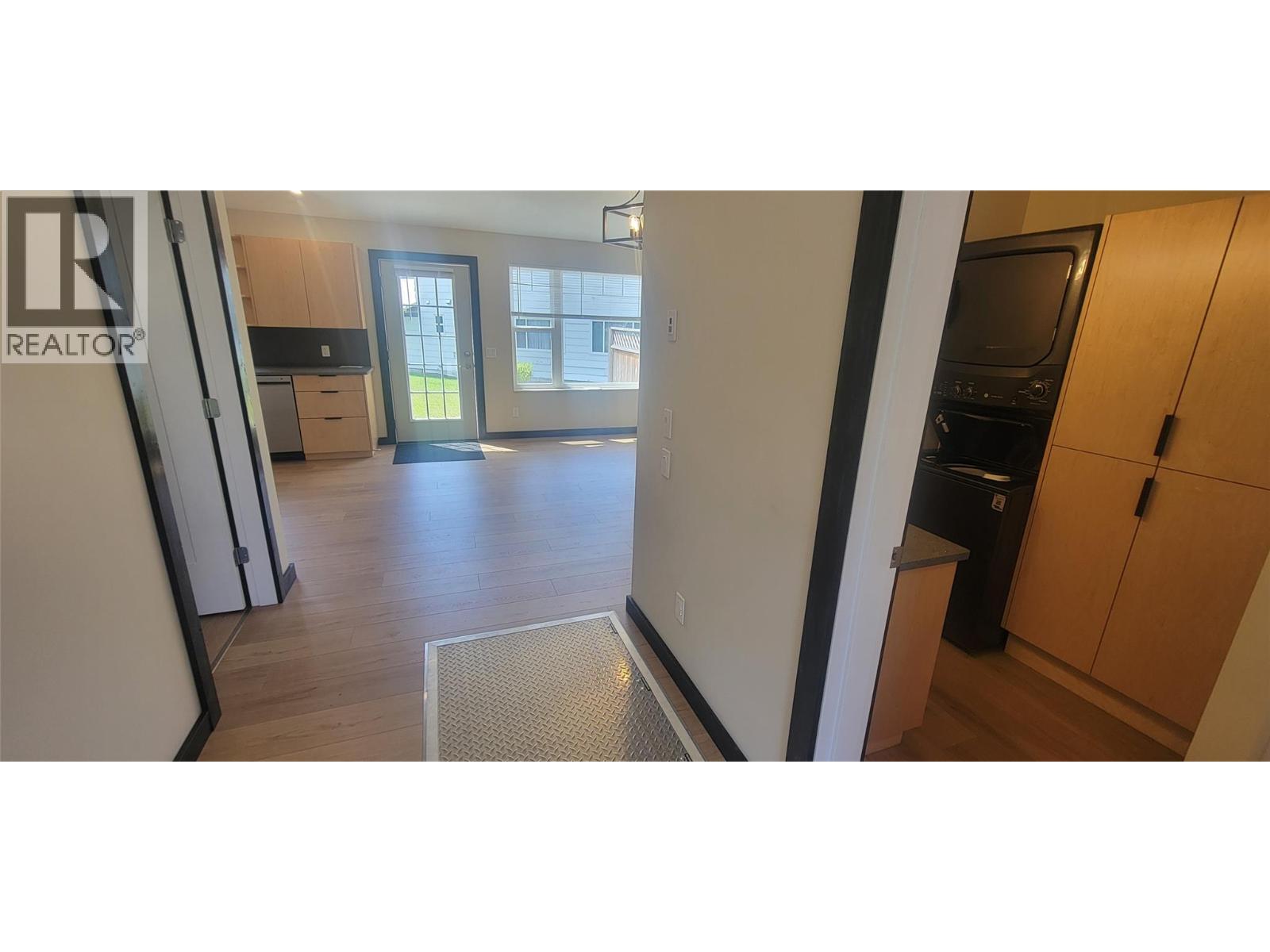 611 Casley Court Unit# 3, New Denver, BC - Indoor Photo Showing Other Room