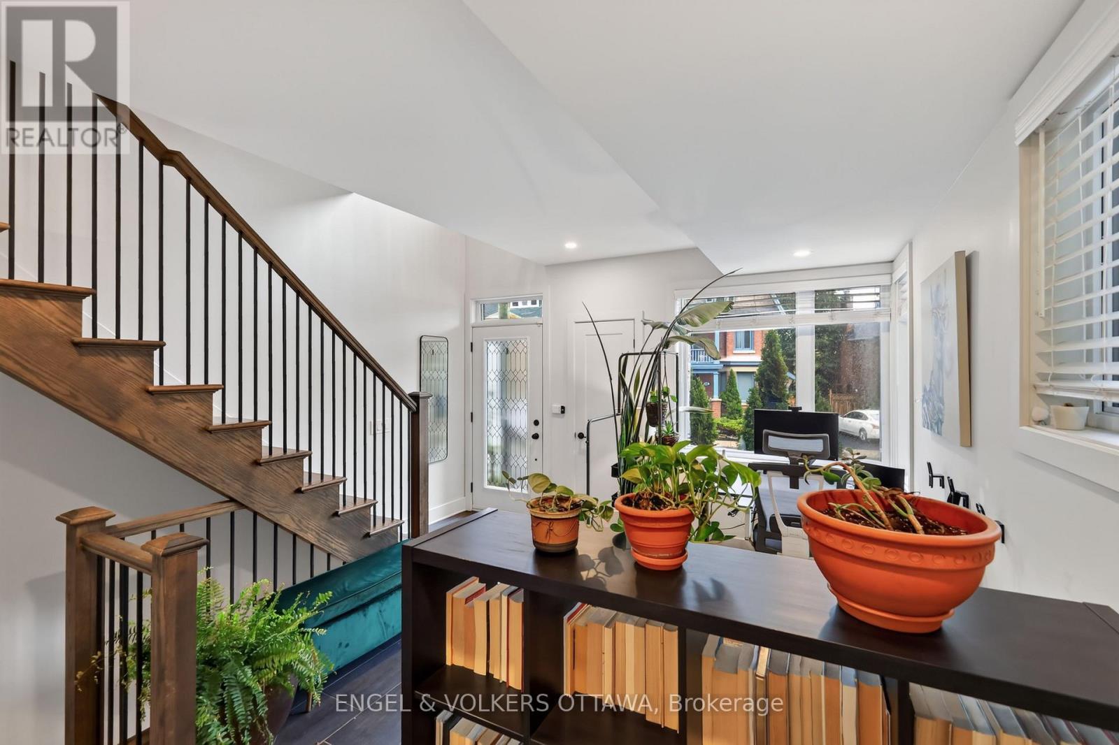 304 Riverdale Avenue, Ottawa, ON - Indoor Photo Showing Other Room