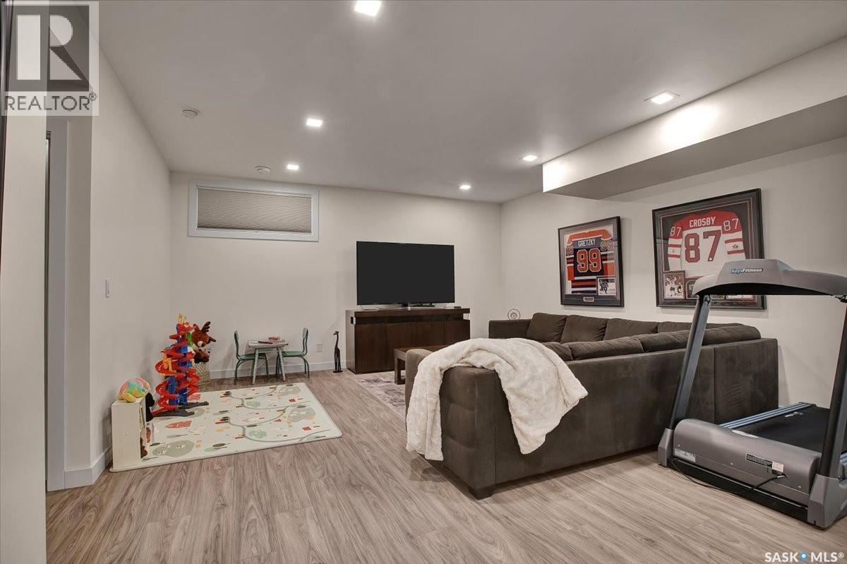 411 Dagnone Terrace, Saskatoon, SK - Indoor