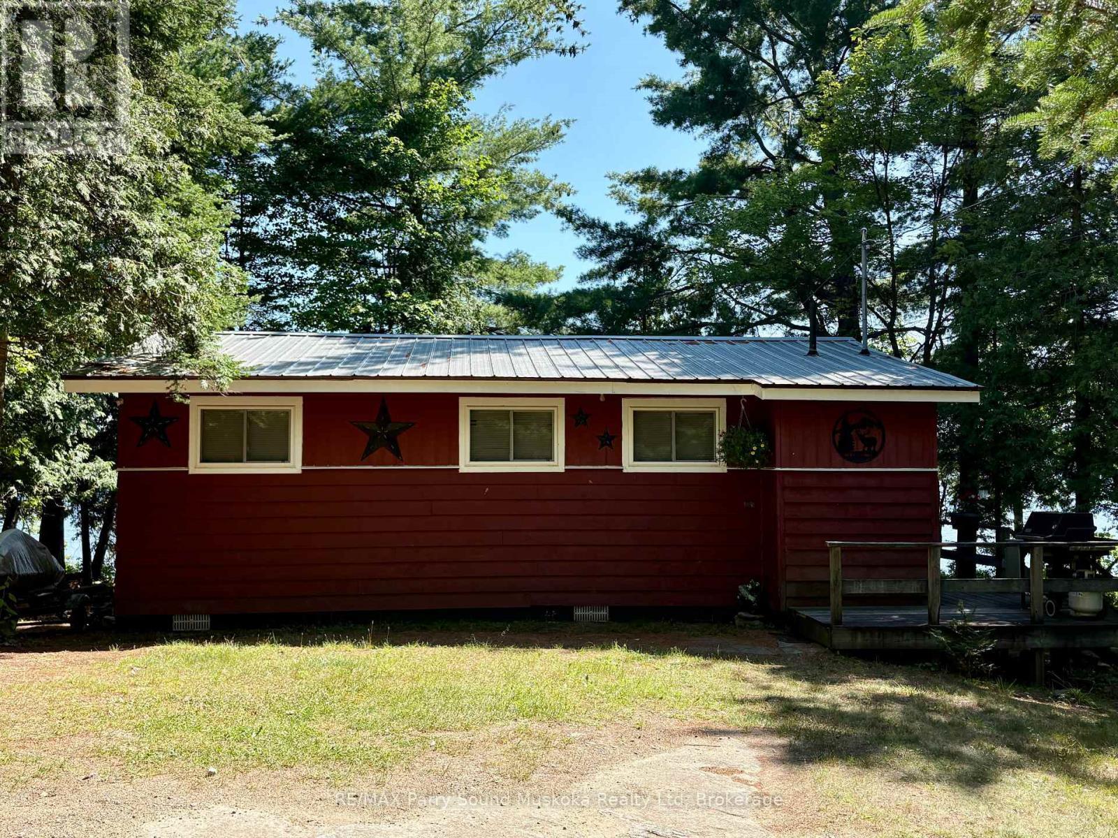 3 Robinson Road, Magnetawan (Ahmic Harbour), ON - Outdoor