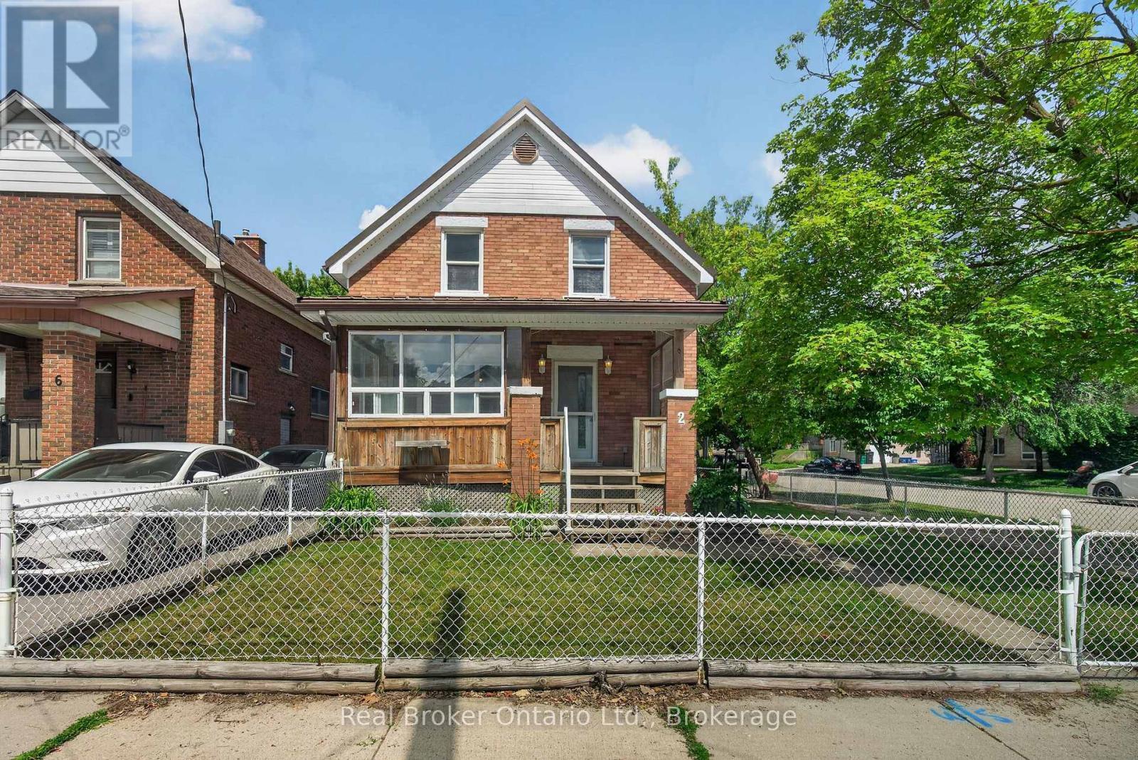 2 Herlan Avenue, Kitchener, ON - Outdoor