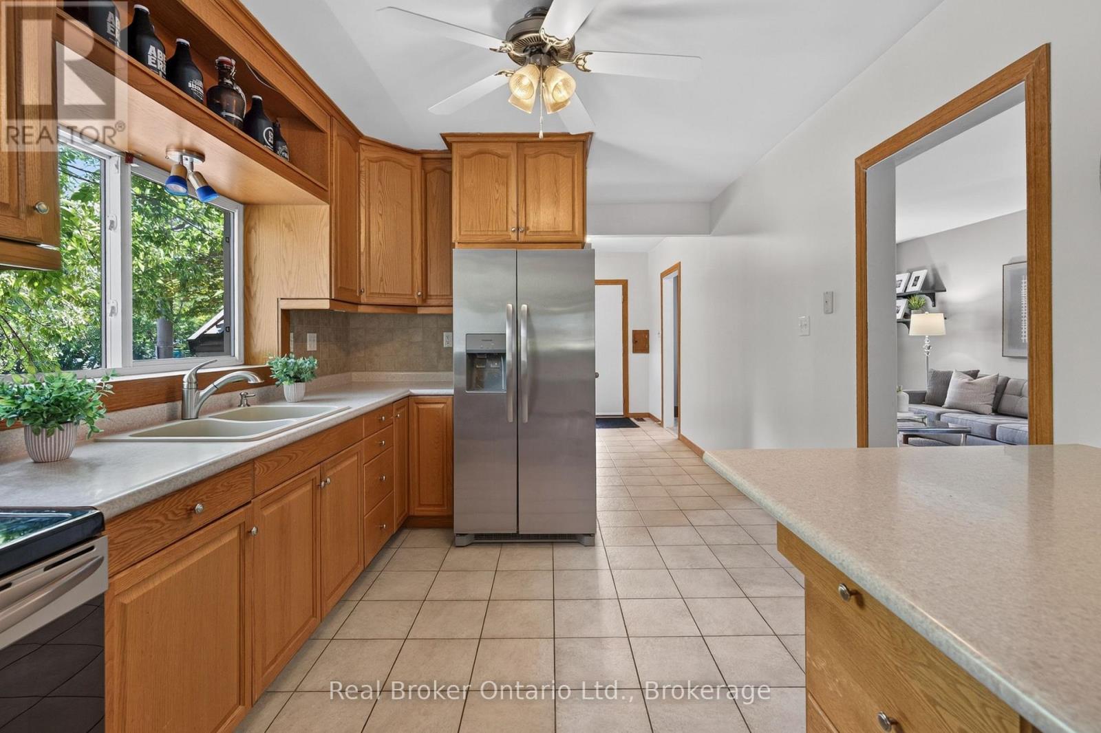 2 Herlan Avenue, Kitchener, ON - Indoor Photo Showing Kitchen With Double Sink
