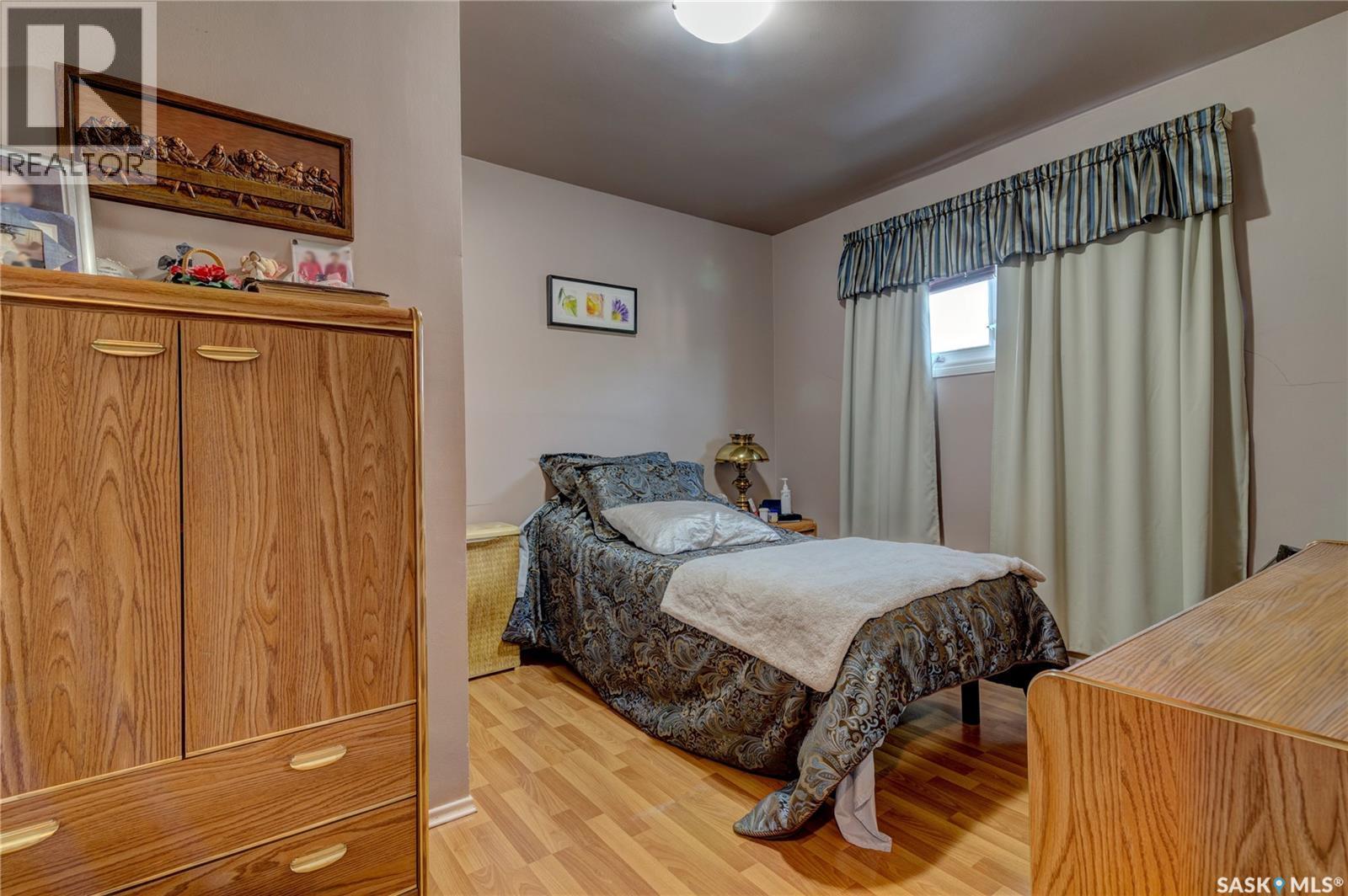 180 Osler Street, Regina, SK - Indoor Photo Showing Bedroom