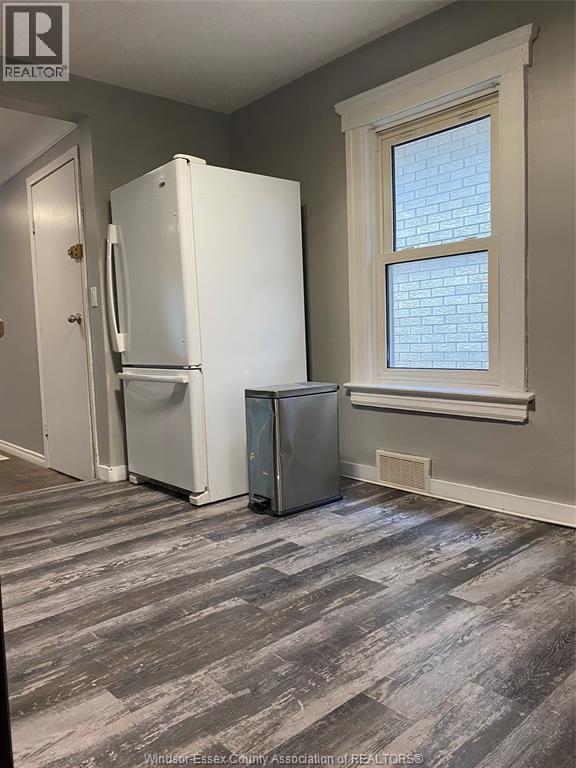 1115 Marion, Windsor, ON - Indoor Photo Showing Other Room