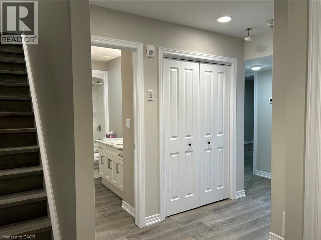 992 Windham Centre Road Unit# 1, Windham Centre, ON - Indoor Photo Showing Other Room