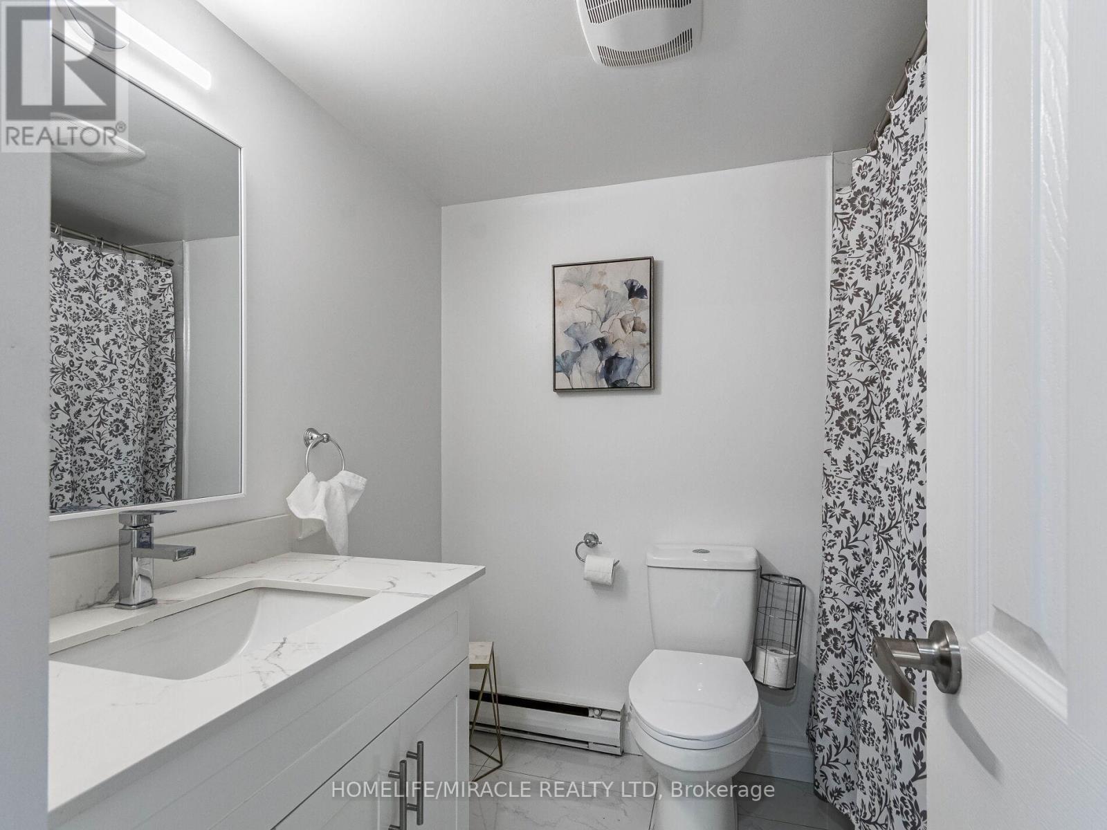 124 - 180 Mississauga Valley Boulevard, Mississauga, ON - Indoor Photo Showing Bathroom