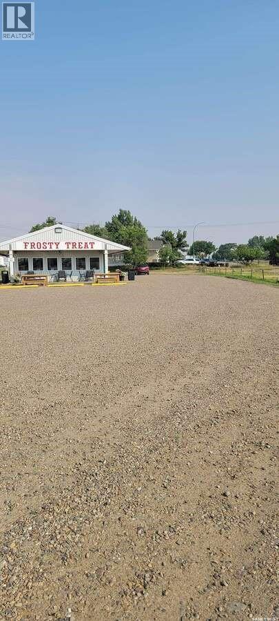 925 5Th Avenue W, Shaunavon, SK