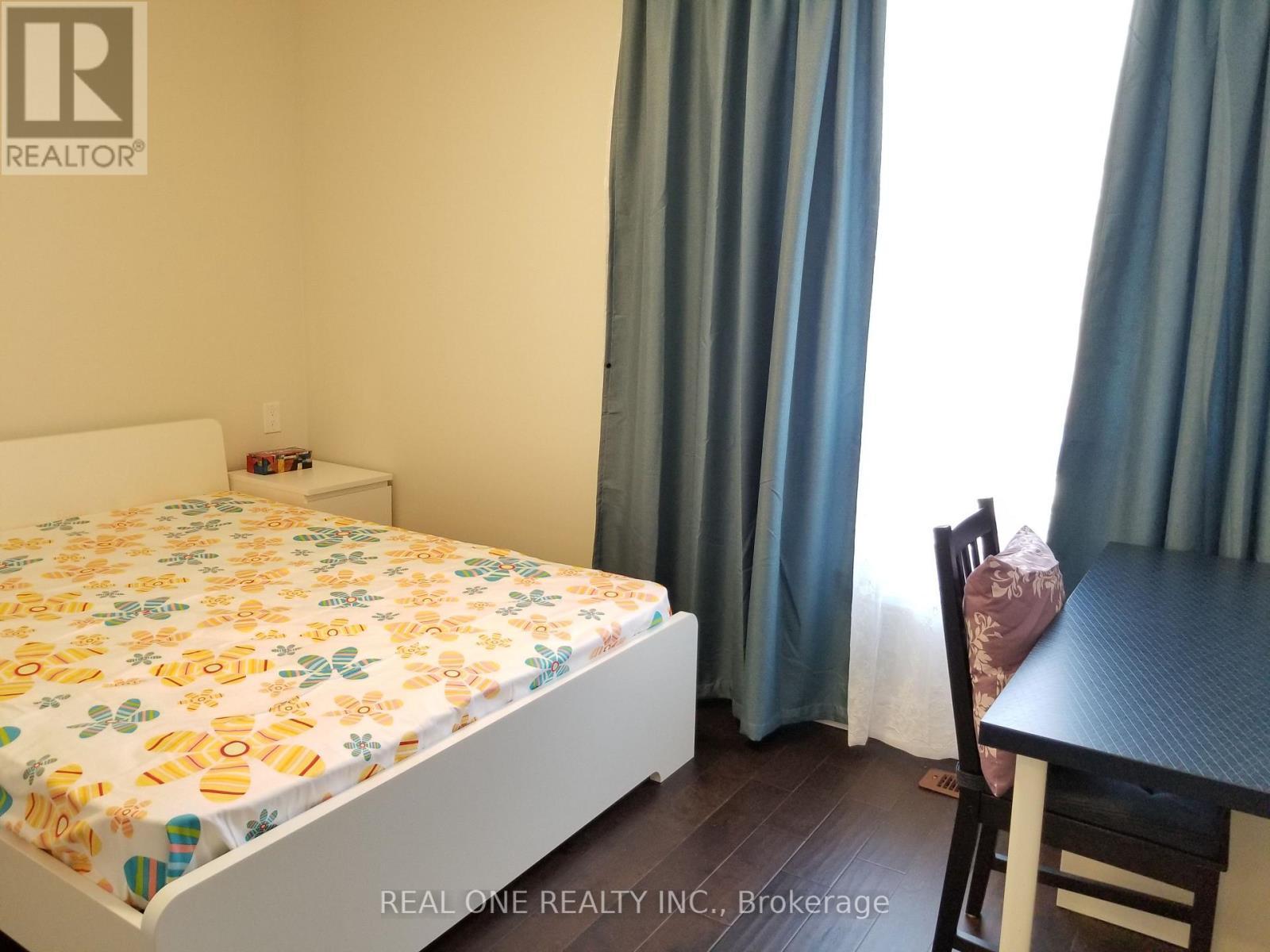 2nd Bedroom 1 - 26 Applefield Drive, Toronto, ON - Indoor
