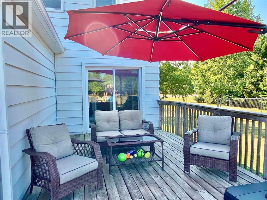 26 Brigden Road, Sombra, ON - Outdoor With Deck Patio Veranda With Exterior