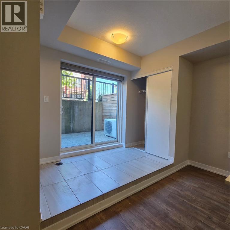 20 Palace Place Unit# E9, Kitchener, ON - Indoor Photo Showing Other Room