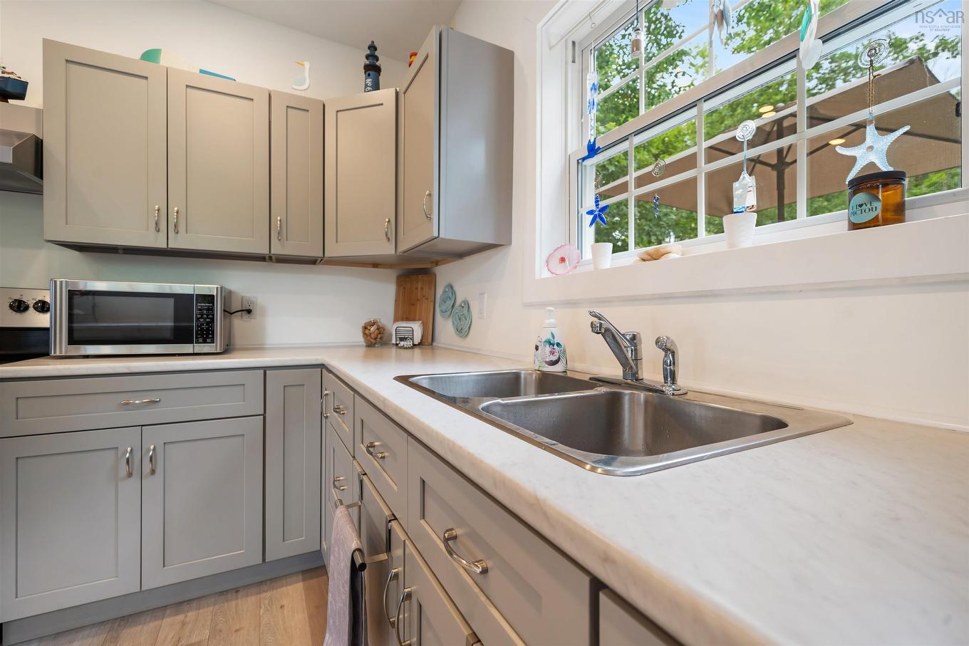 96 Faulkland Street, Pictou, NS - Indoor Photo Showing Kitchen With Double Sink