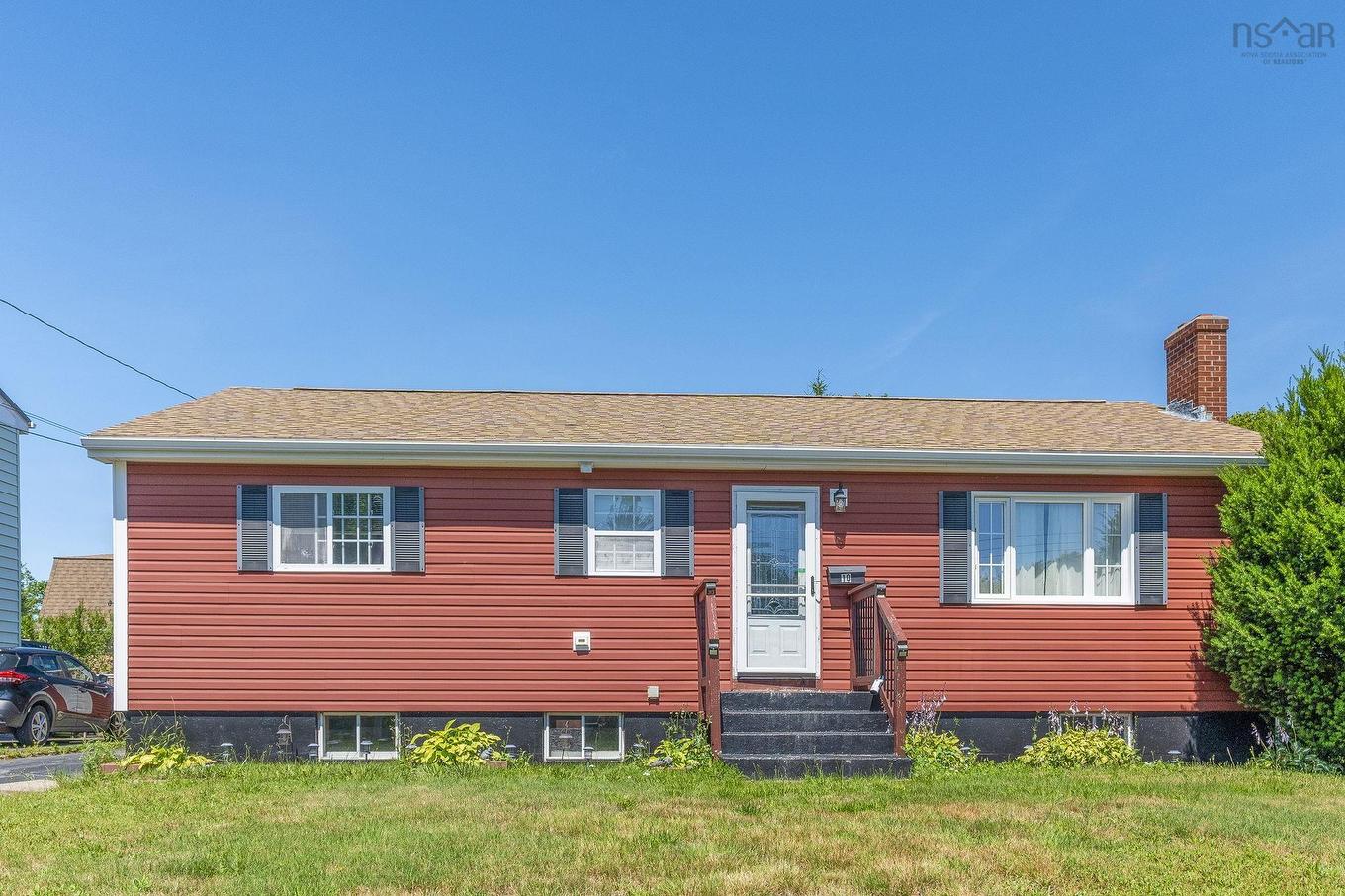 10 Westwood Drive, Dartmouth, NS - Outdoor