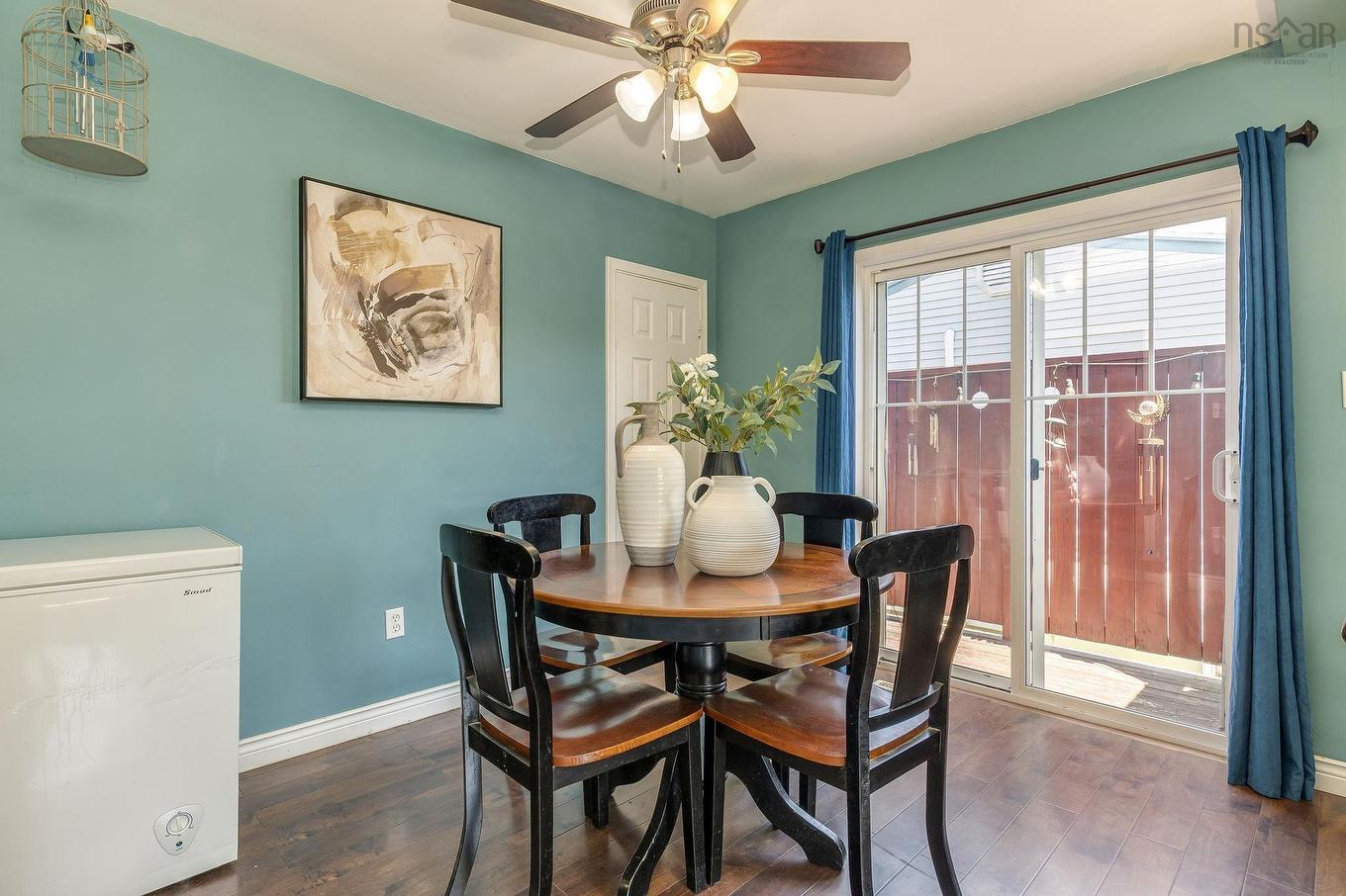 10 Westwood Drive, Dartmouth, NS - Indoor Photo Showing Dining Room