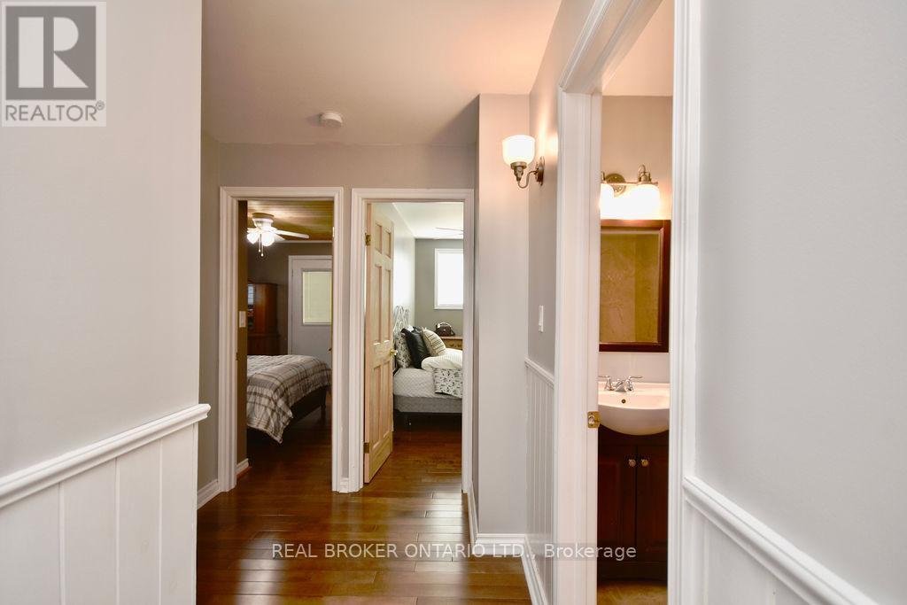 5818 Victoria Park Road, Ramara, ON - Indoor Photo Showing Other Room