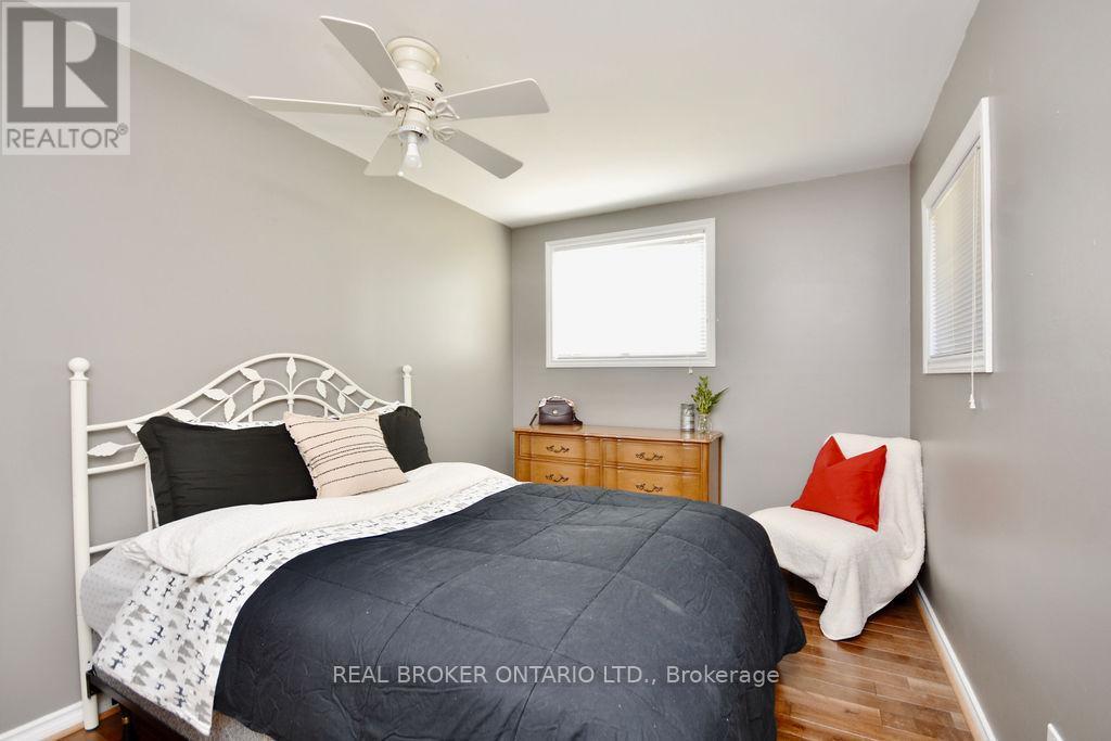 Bedroom 2 - 5818 Victoria Park Road, Ramara, ON - Indoor Photo Showing Bedroom