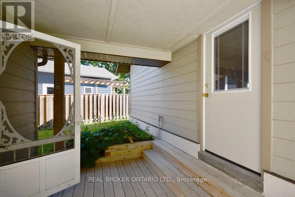 Breezeway - 5818 Victoria Park Road, Ramara, ON - Outdoor With Exterior