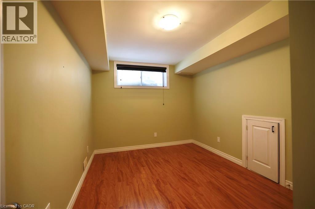110 Iron Gate Street, Kitchener, ON - Indoor Photo Showing Other Room