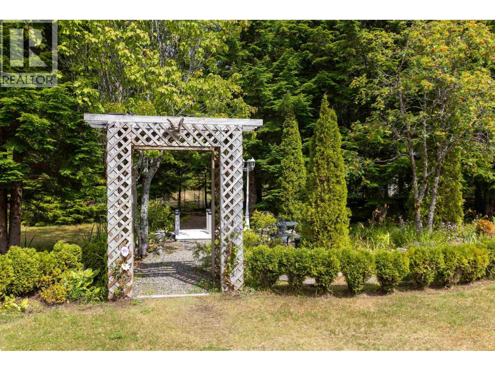 2908 Marion Avenue, Terrace, BC - Outdoor