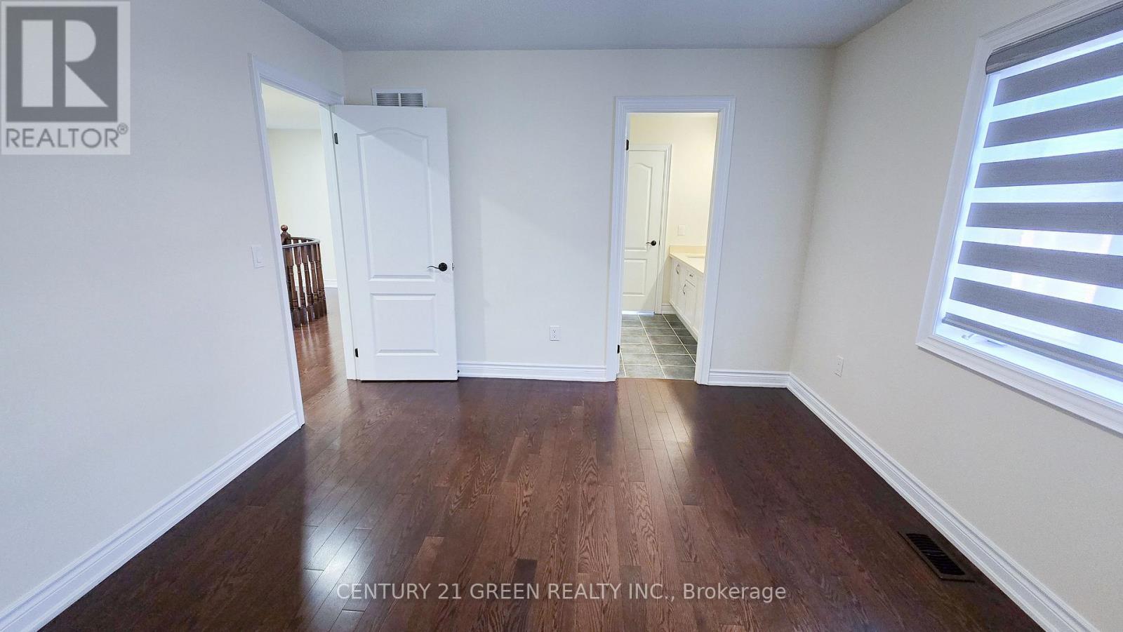 61 Magdalan Crescent, Richmond Hill, ON