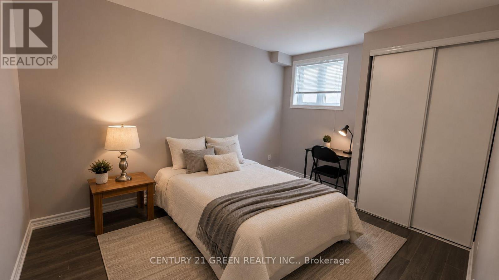 61 Magdalan Crescent, Richmond Hill, ON