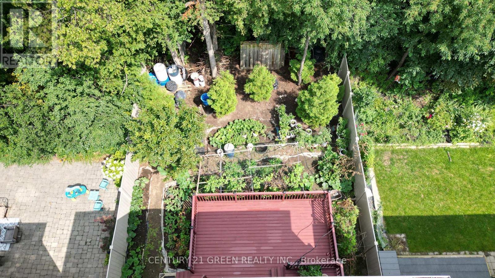61 Magdalan Crescent, Richmond Hill, ON