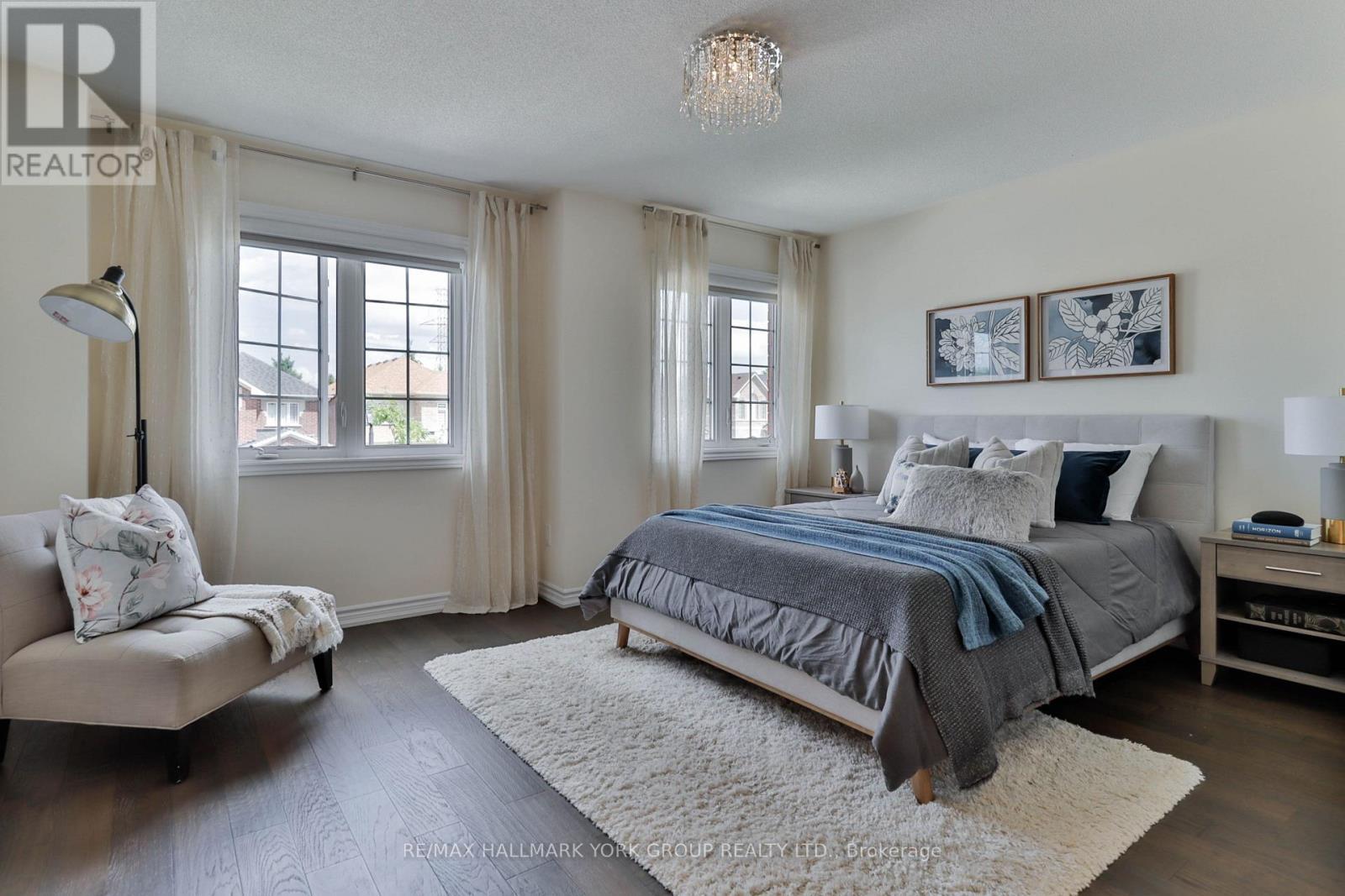 434 Ritas Avenue, Newmarket, ON - Indoor Photo Showing Bedroom