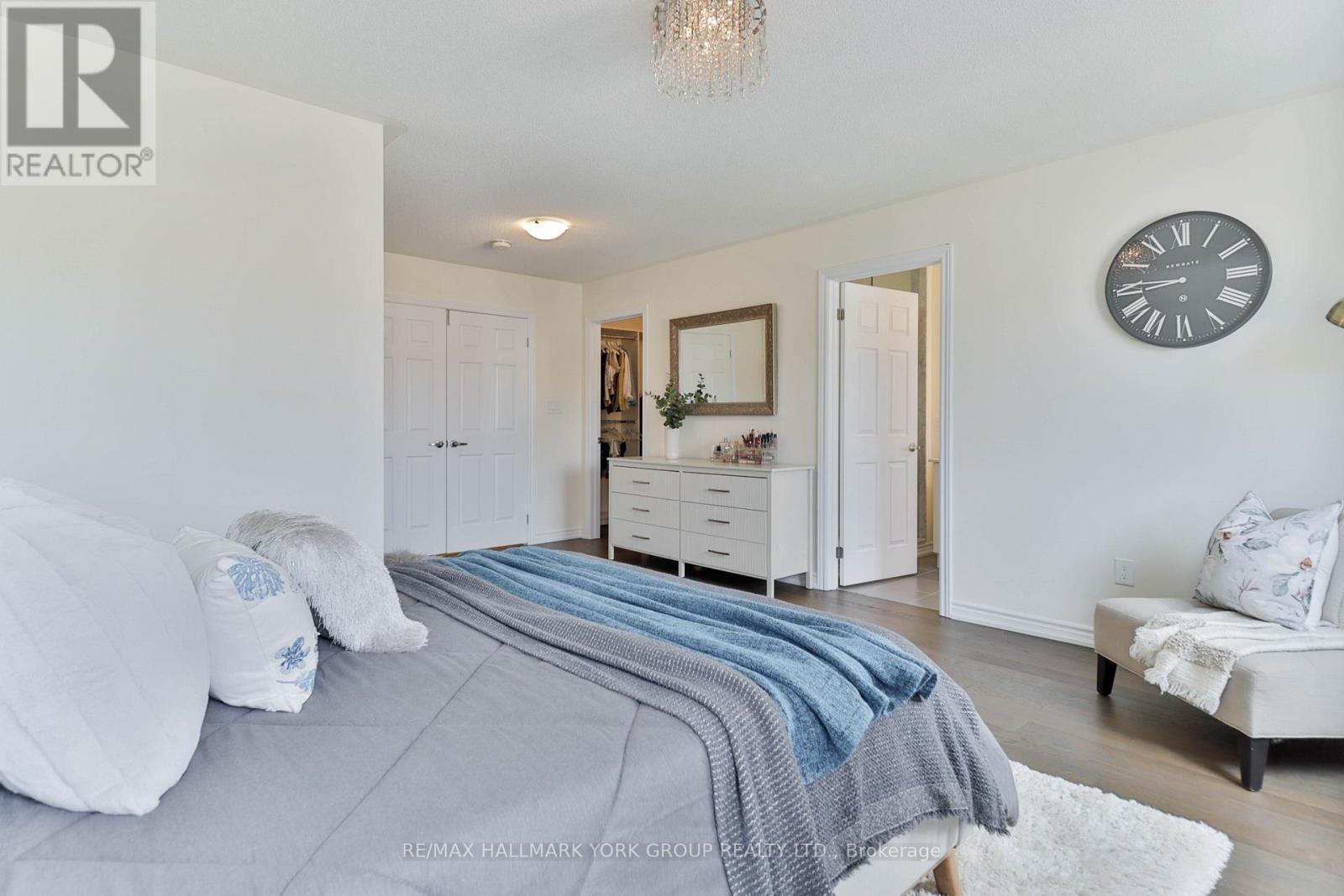 434 Ritas Avenue, Newmarket, ON - Indoor Photo Showing Bedroom