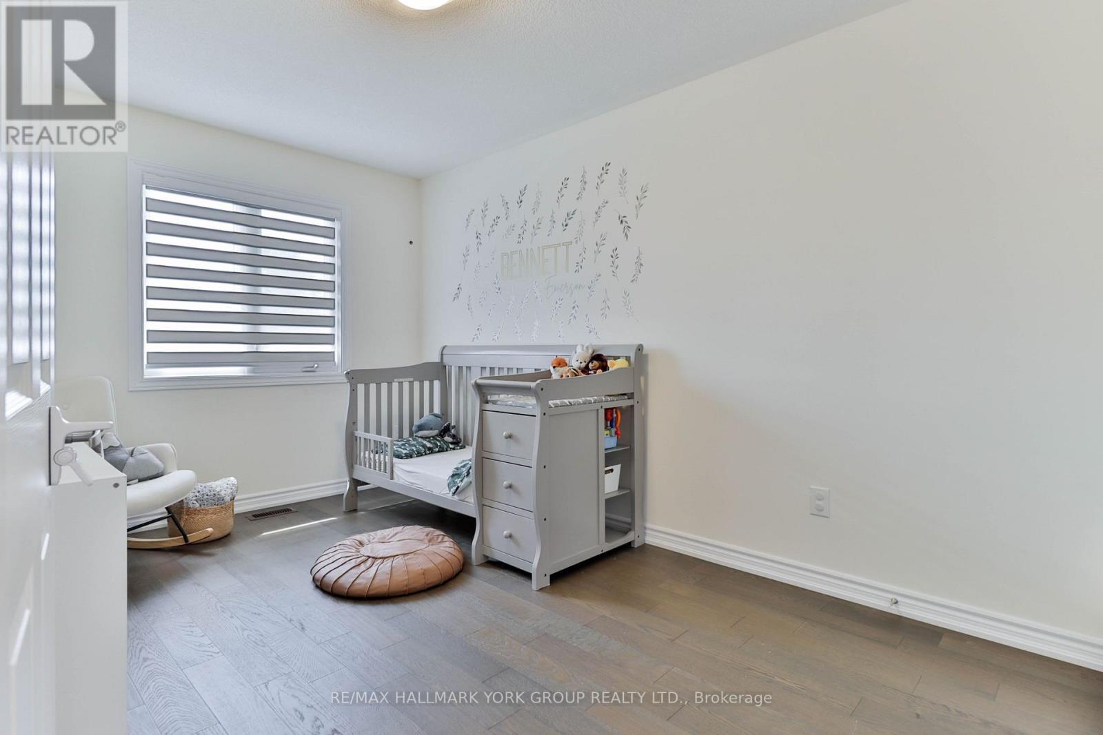 434 Ritas Avenue, Newmarket, ON - Indoor Photo Showing Bedroom