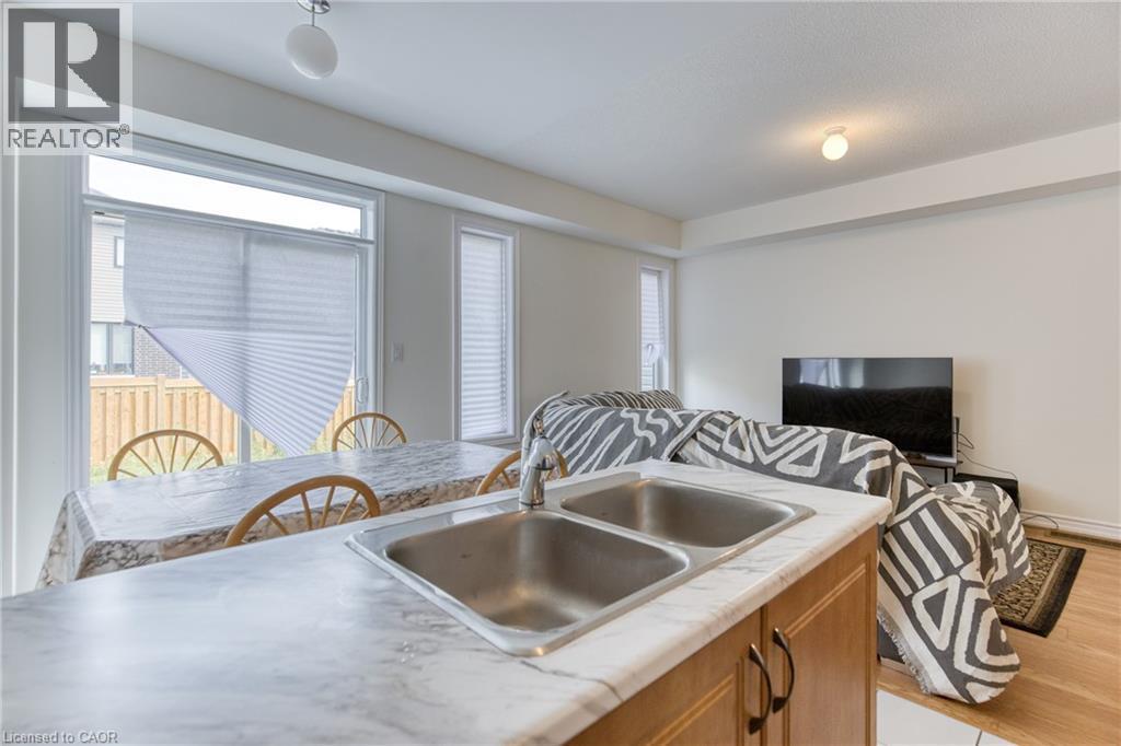 12 Hylton Drive, Barrie, ON - Indoor Photo Showing Kitchen With Double Sink