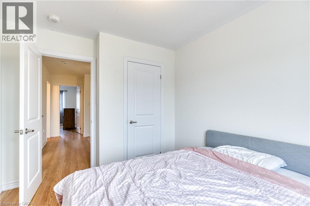 12 Hylton Drive, Barrie, ON - Indoor Photo Showing Bedroom