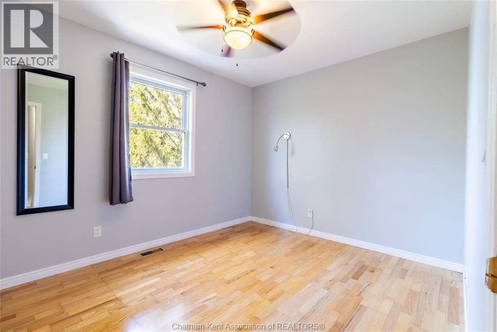 6121 Emerson Avenue, Comber, ON - Indoor Photo Showing Other Room