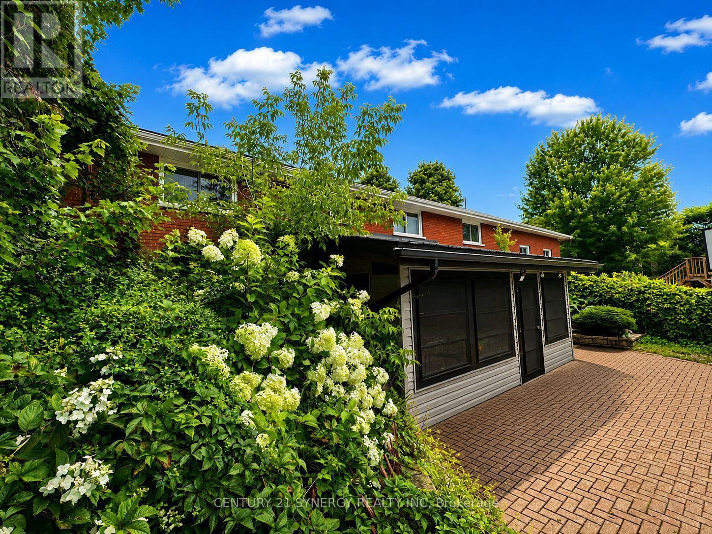 Colour Enhanced - 26 Turtleback Way, Ottawa, ON - Outdoor