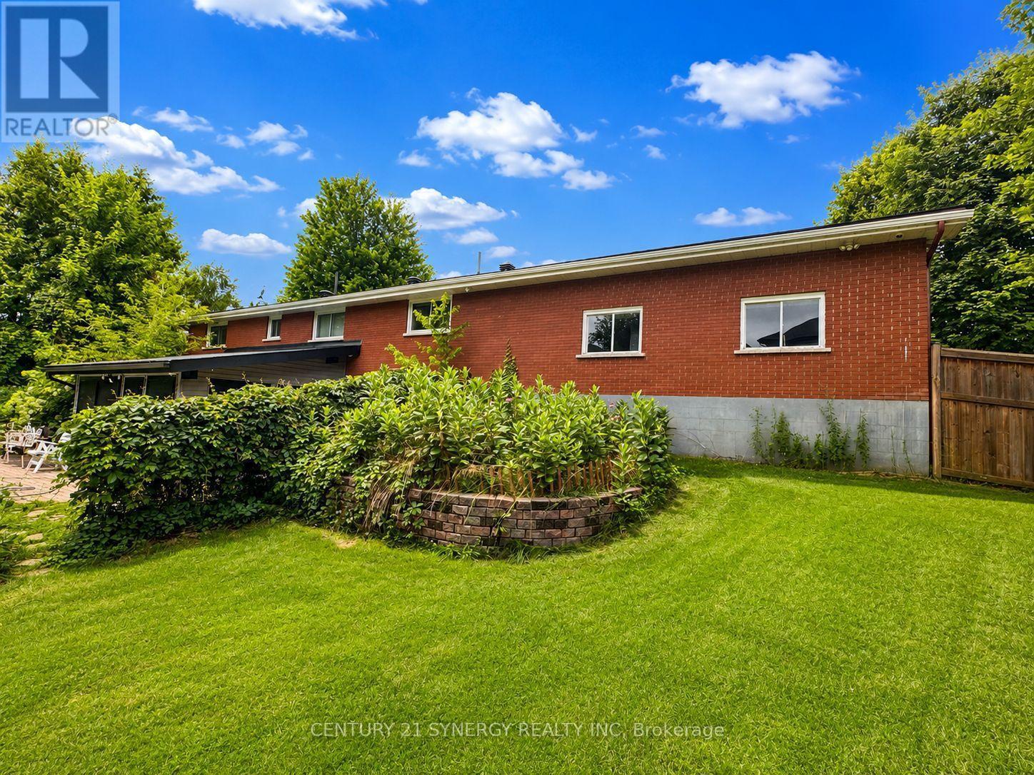 Colour Enhanced - 26 Turtleback Way, Ottawa, ON - Outdoor