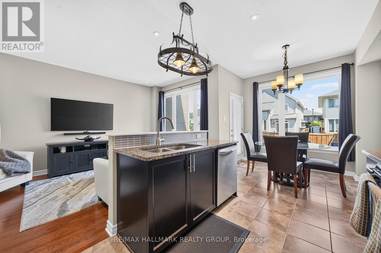 399 Livery Street, Ottawa, ON - Indoor