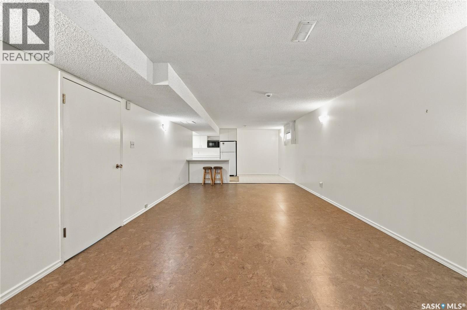 725 7Th Street E, Saskatoon, SK - Indoor Photo Showing Other Room