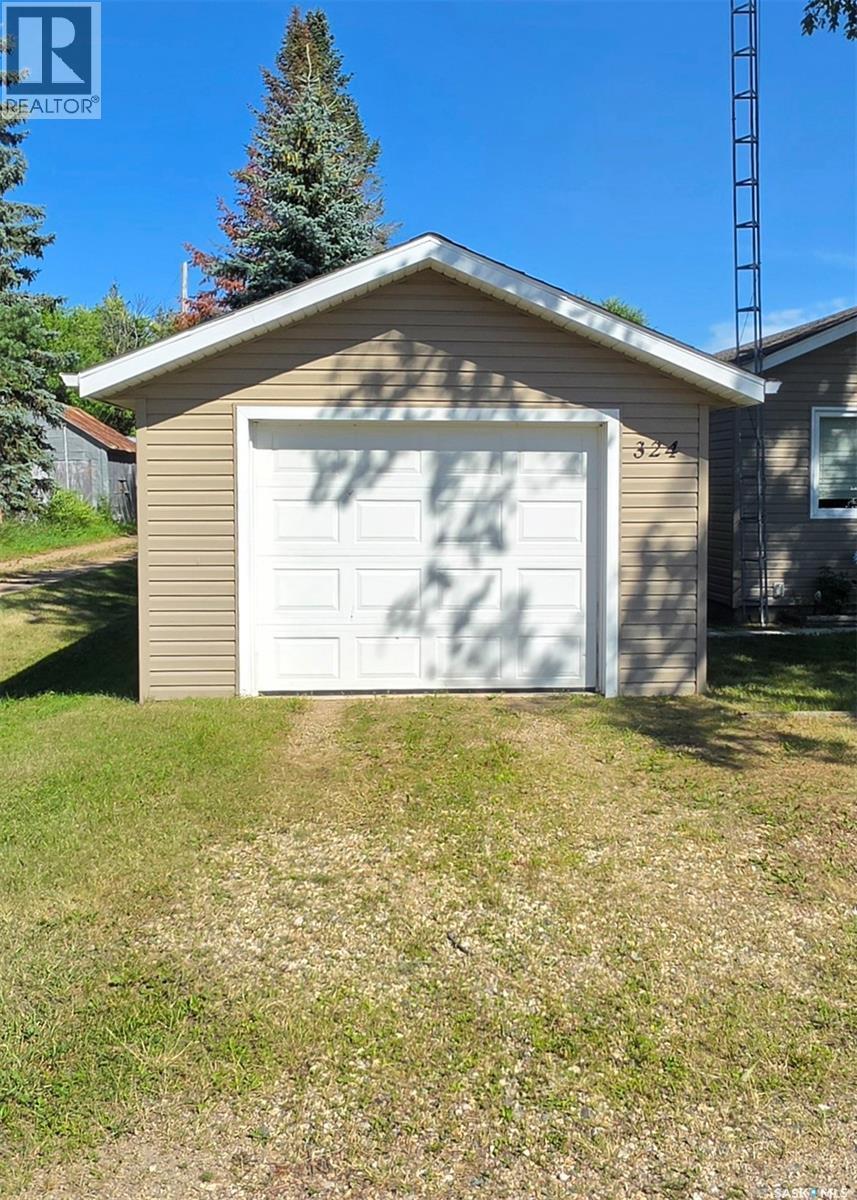 324 Laing Street, Sturgis, SK - Outdoor