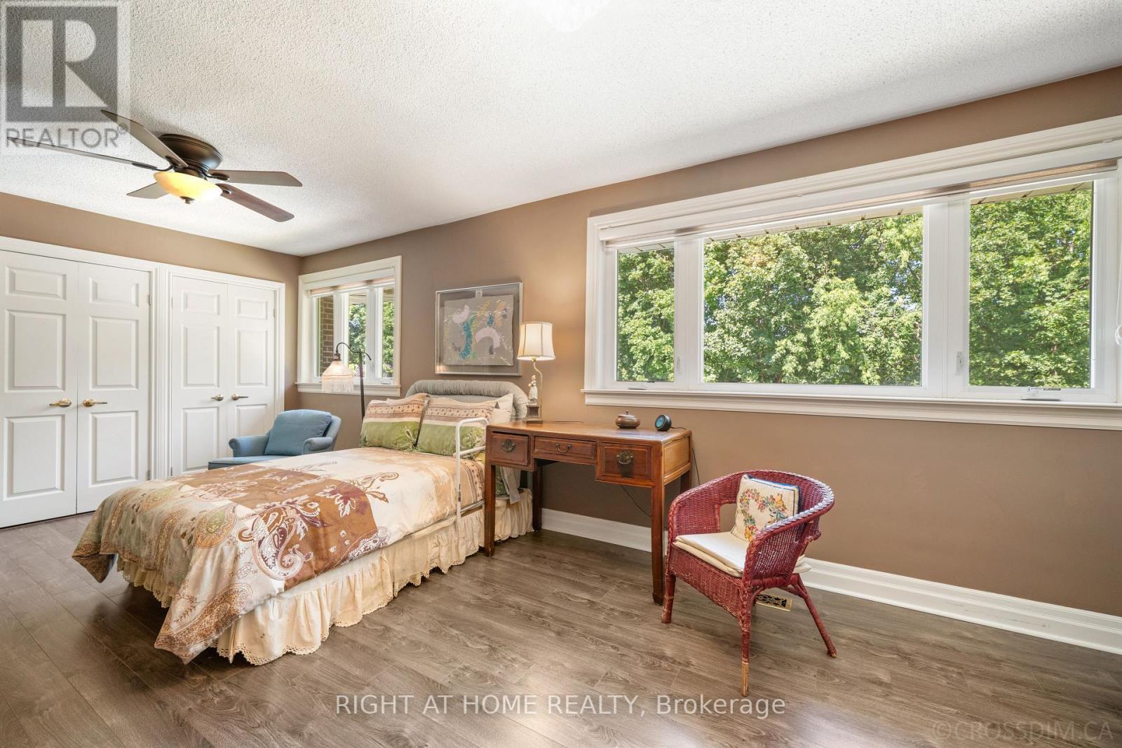 39 Grovetree Road, Toronto, ON - Indoor Photo Showing Bedroom