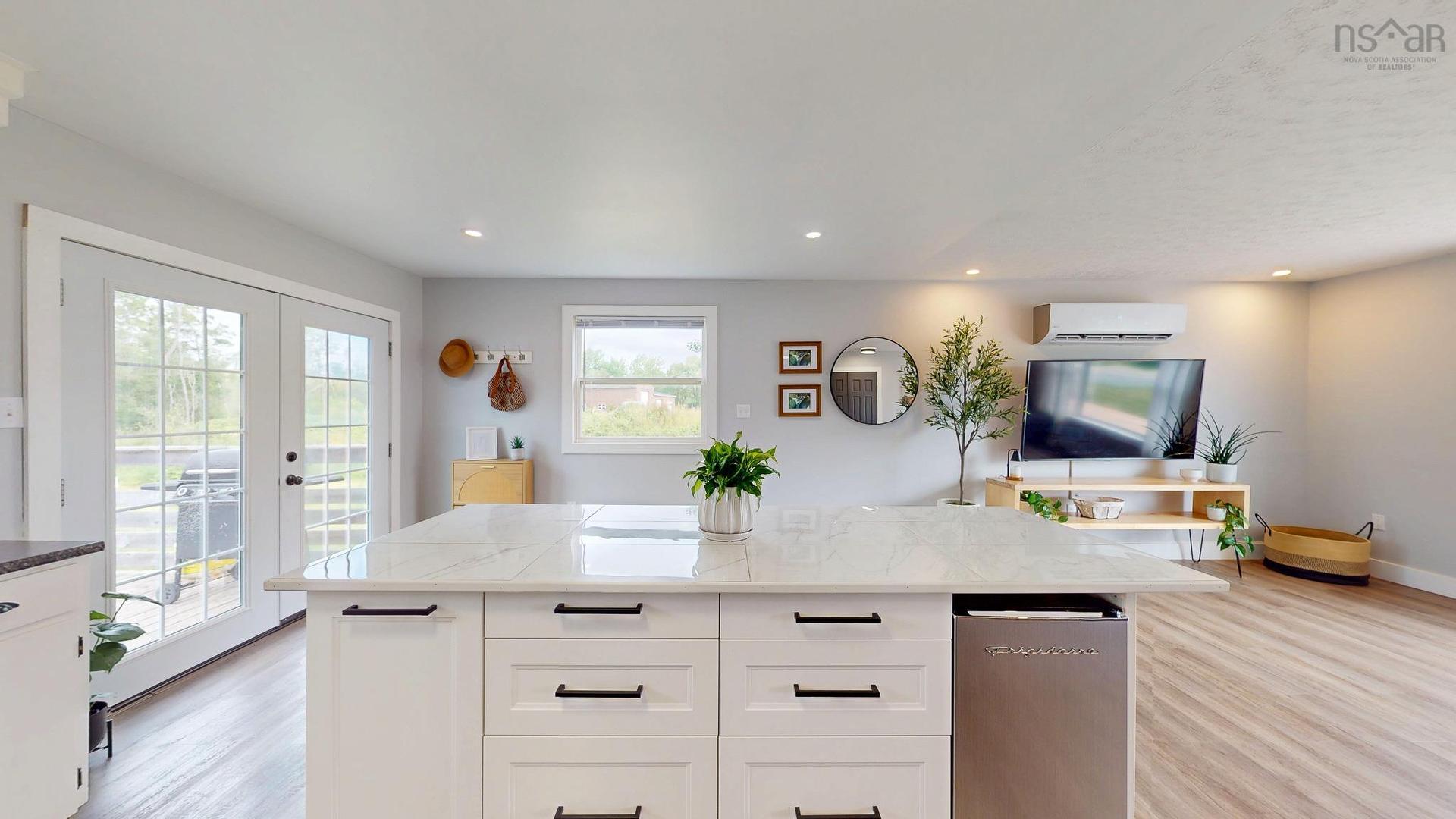 58 Three Mile Plains Cross Road, Three Mile Plains, NS - Indoor Photo Showing Kitchen